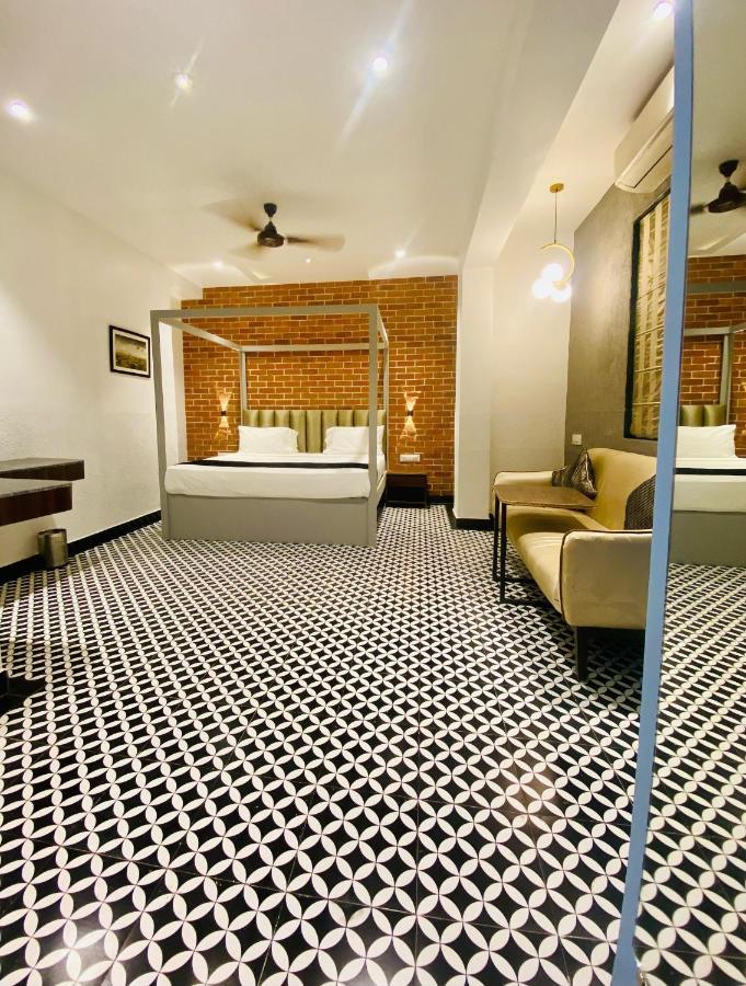 Itsy Hotels Banana Boutique Варанаси Экстерьер фото