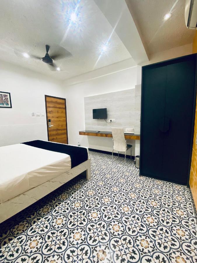 Itsy Hotels Banana Boutique Варанаси Экстерьер фото