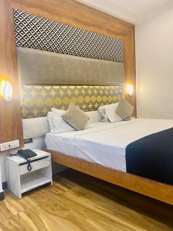 Itsy Hotels Banana Boutique Варанаси Экстерьер фото