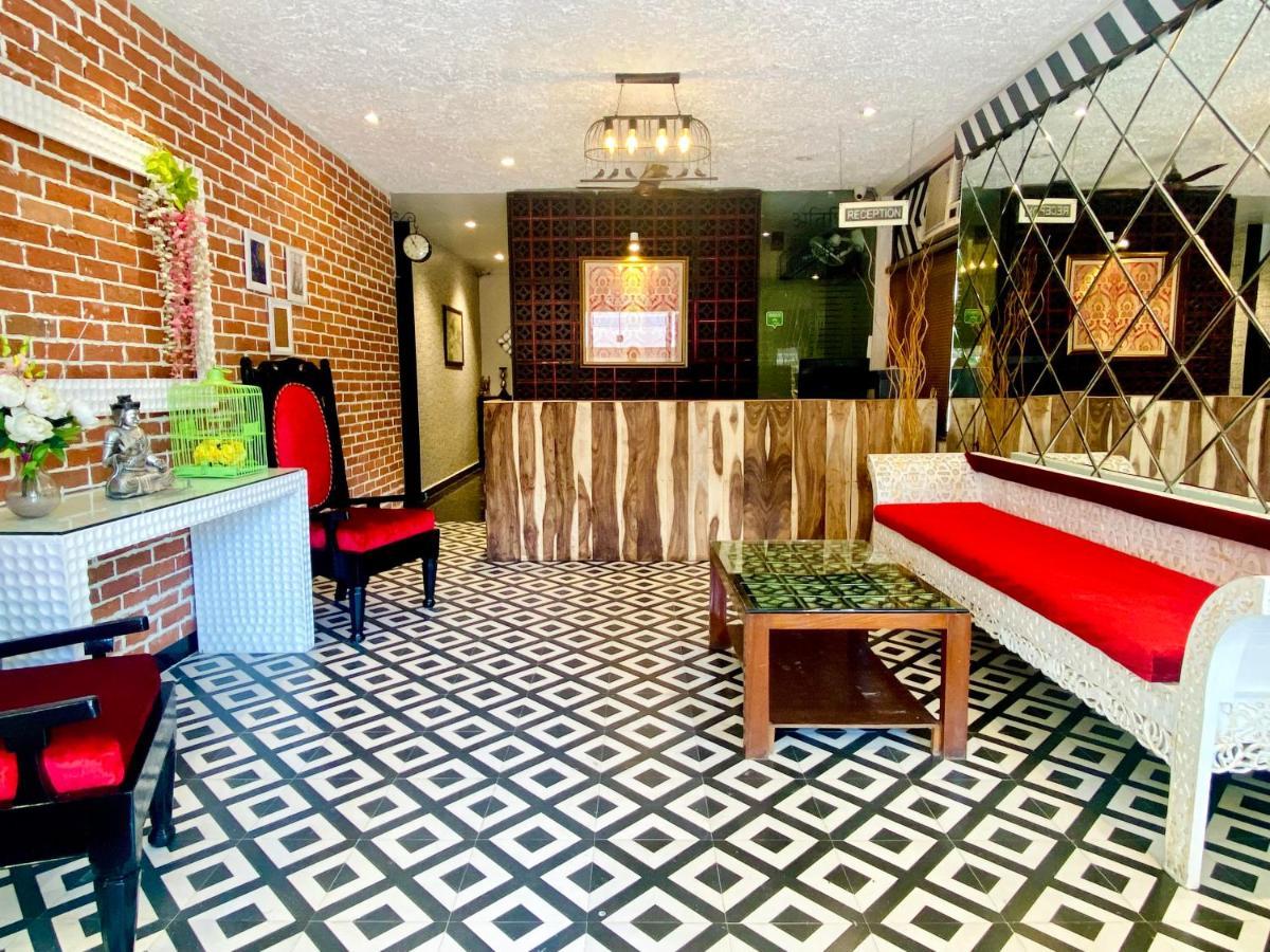 Itsy Hotels Banana Boutique Варанаси Экстерьер фото
