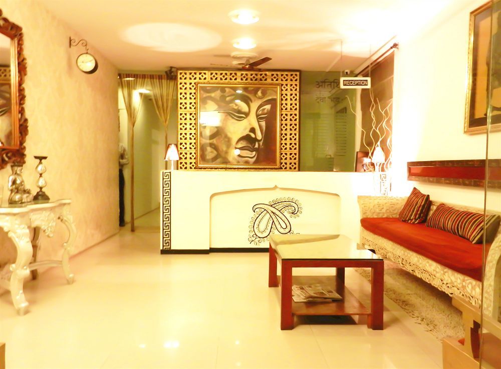 Itsy Hotels Banana Boutique Варанаси Экстерьер фото